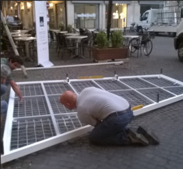 Allestimento gazebo in occasione del 350° anniversario della gazzetta di mantova. Architetto Vittorio Longheu